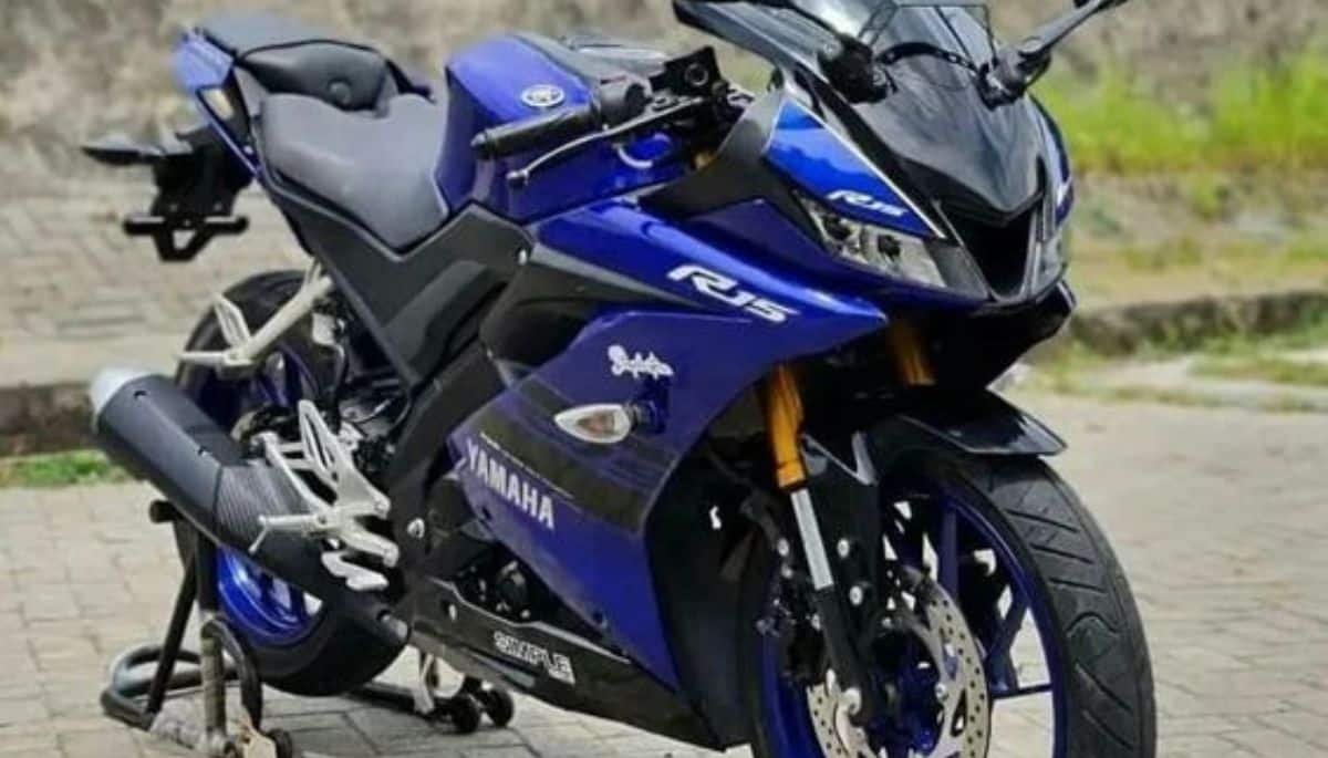 Top 5 Cheapest Sports Bikes in India